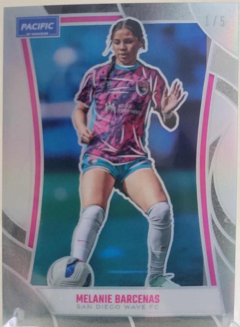 Melanie Barcenas [Silver] #80