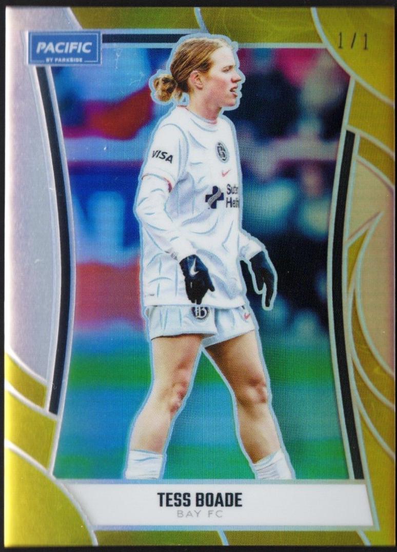 Tess Boade [Gold] #37