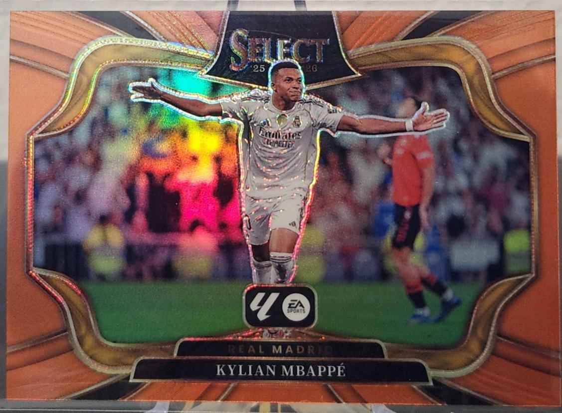 Kylian Mbappe [Orange] #225