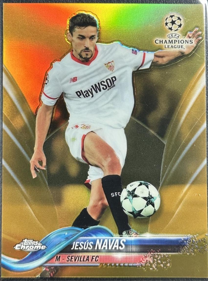 Jesus Navas [Gold Refractor] #10