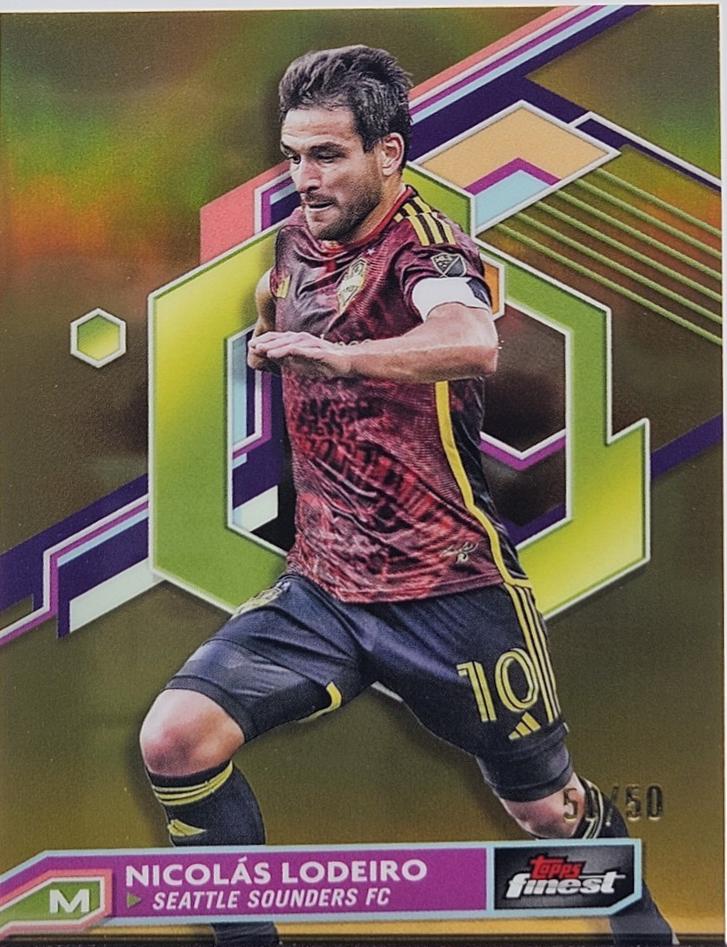 Nicolas Lodeiro [Gold Refractor] #57
