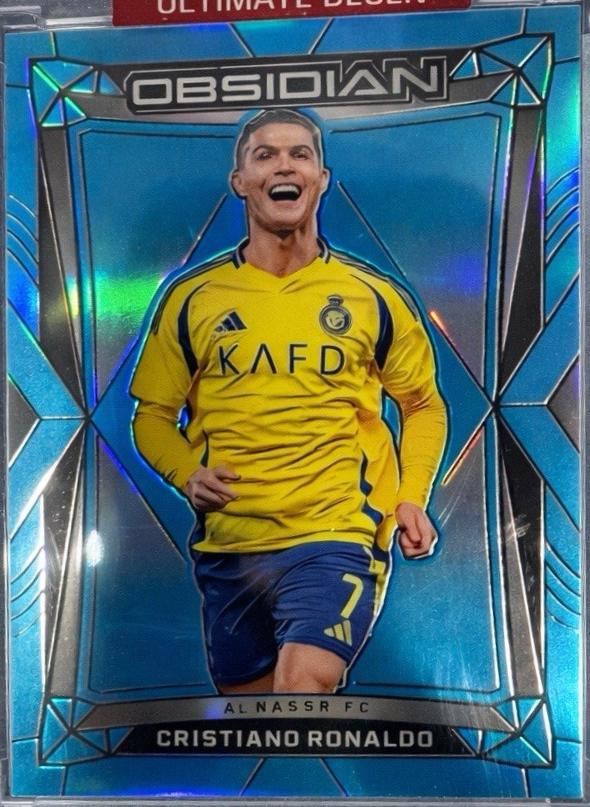 Cristiano Ronaldo [Neon Blue Flood] #75