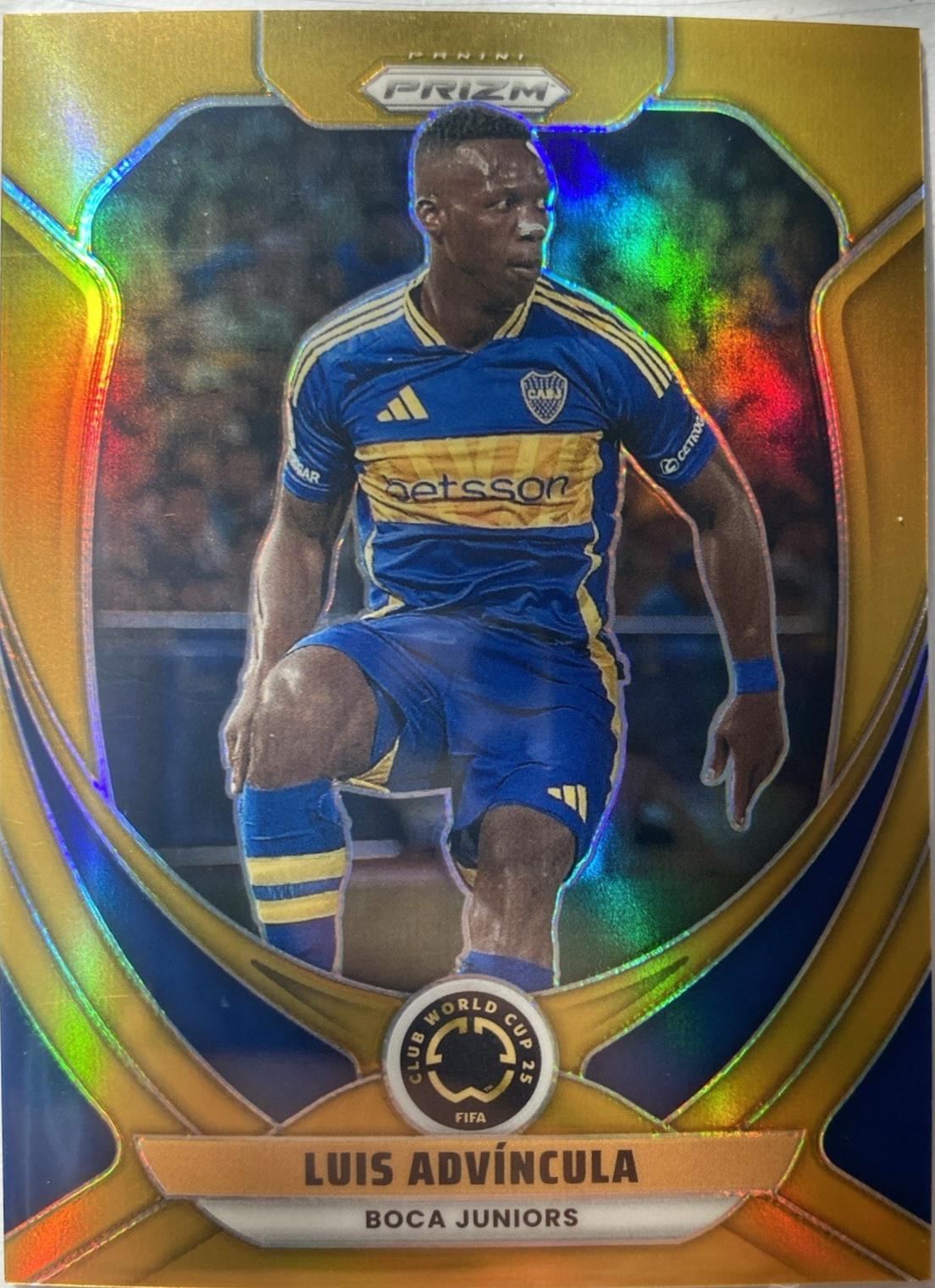 Luis Advincula [Gold] #35