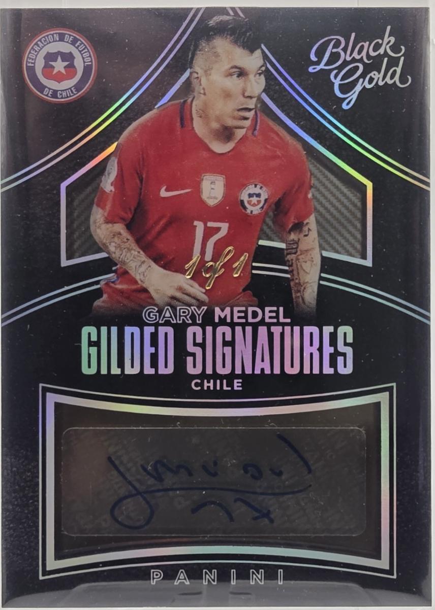 Gary Medel [Black Gold] #29