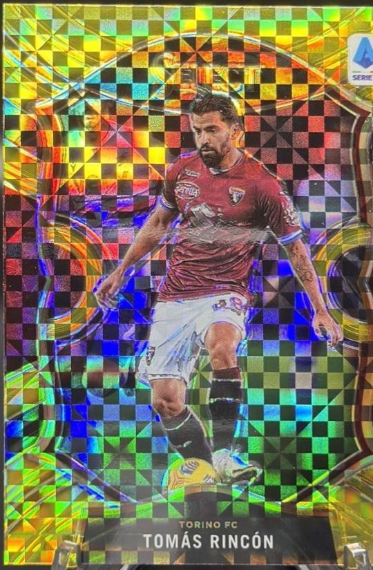 Tomas Rincon [Gold] #4