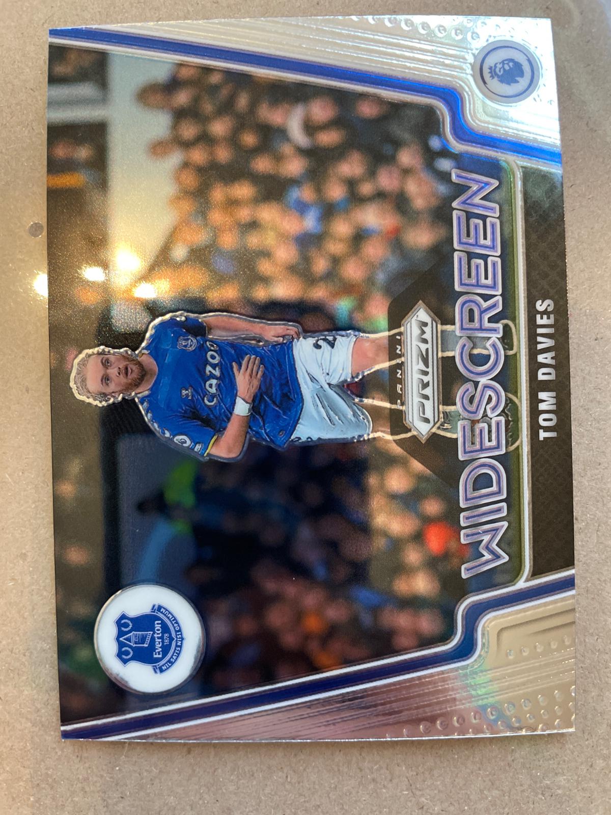 Tom Davies #9