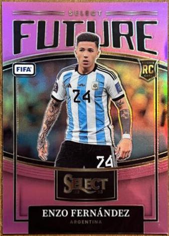 Enzo Fernandez [Pink] #21