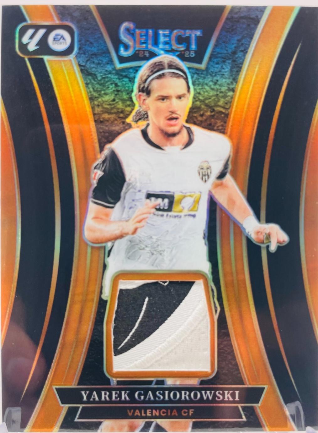 Yarek Gasiorowski [Black] #SM-YG