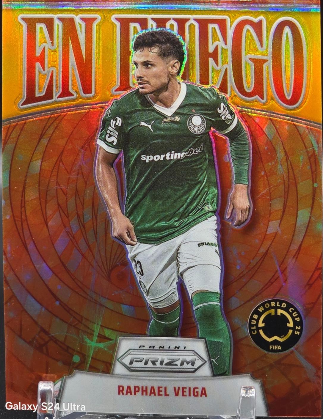 Raphael Veiga [Gold] #21