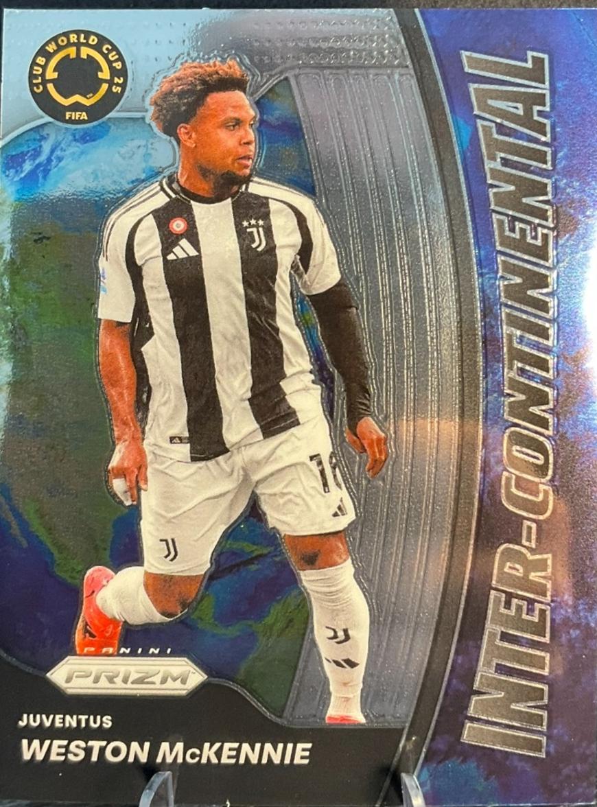 Weston McKennie #18