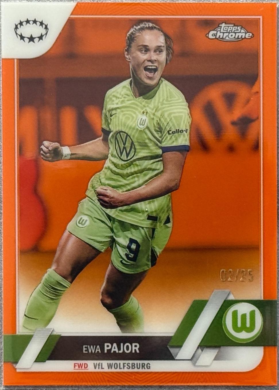 Lea Schuller [Orange Refractor] #93