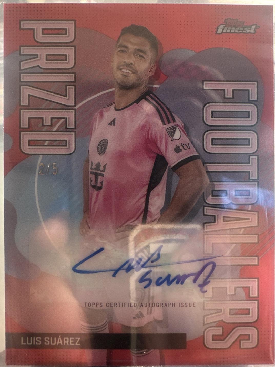 Luis Suarez [Red Refractor] #PFA-LS