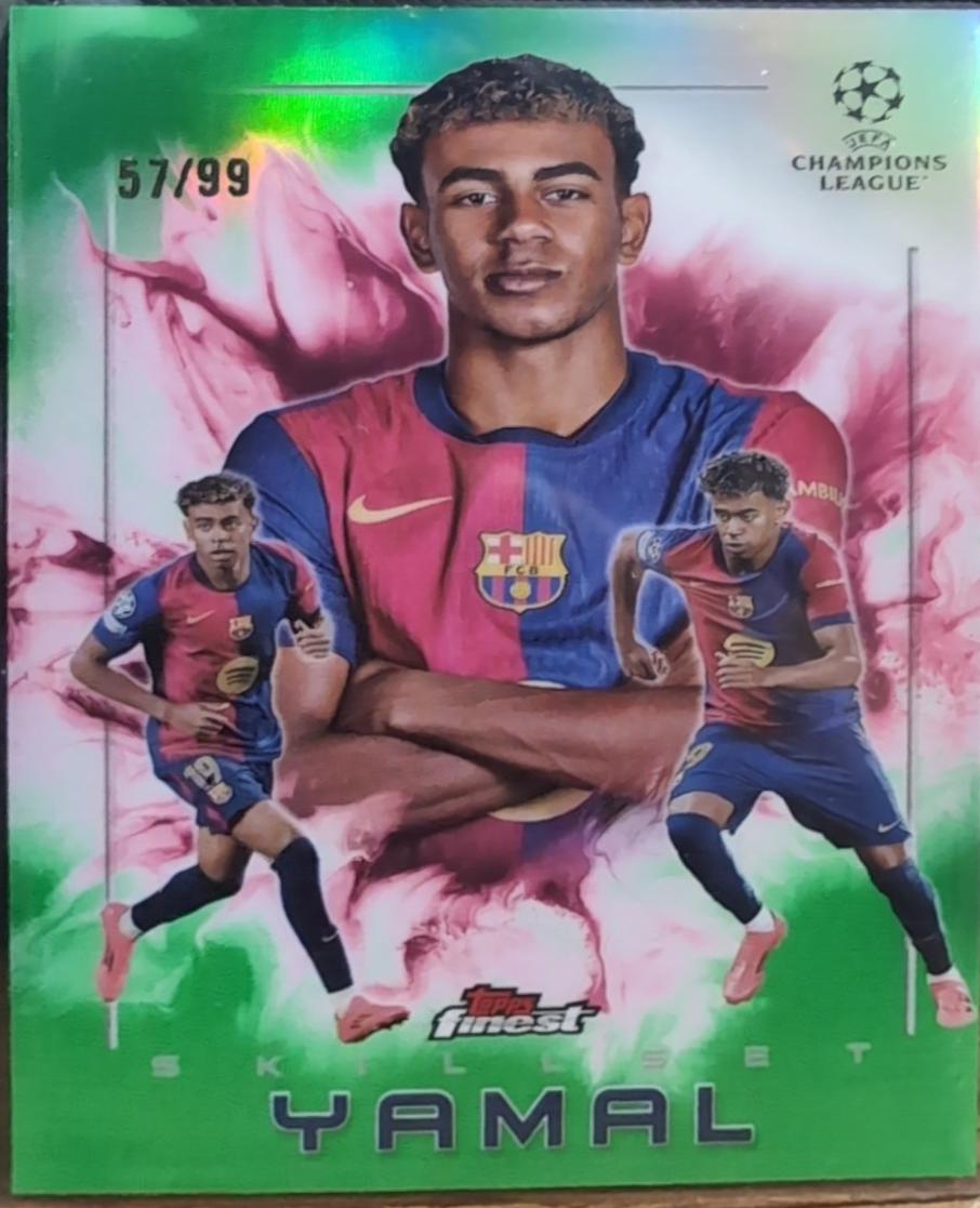 Lamine Yamal [Green Refractor] #SK-3