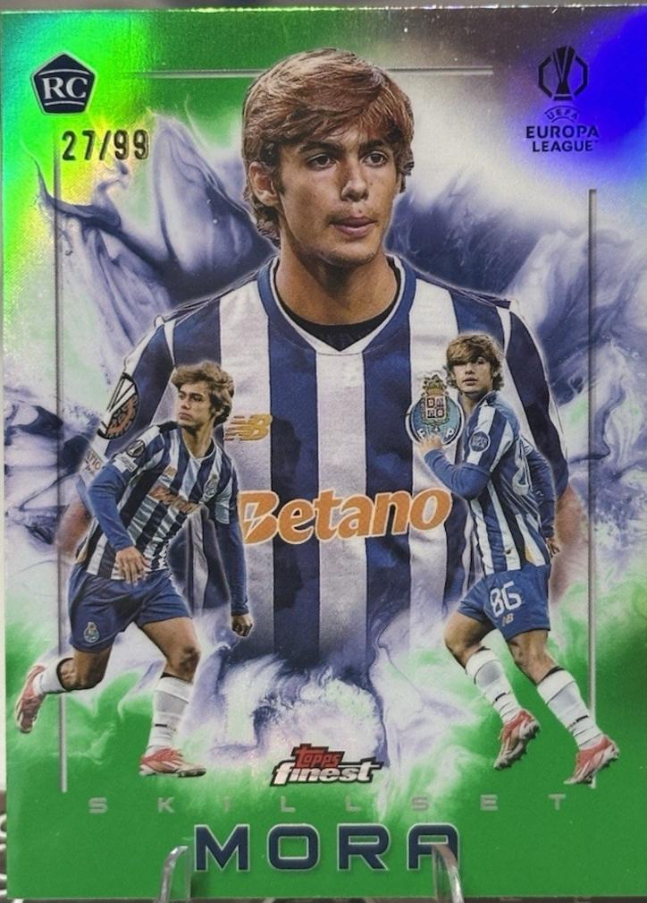 Rodrigo Mora [Green Refractor] #SK-13
