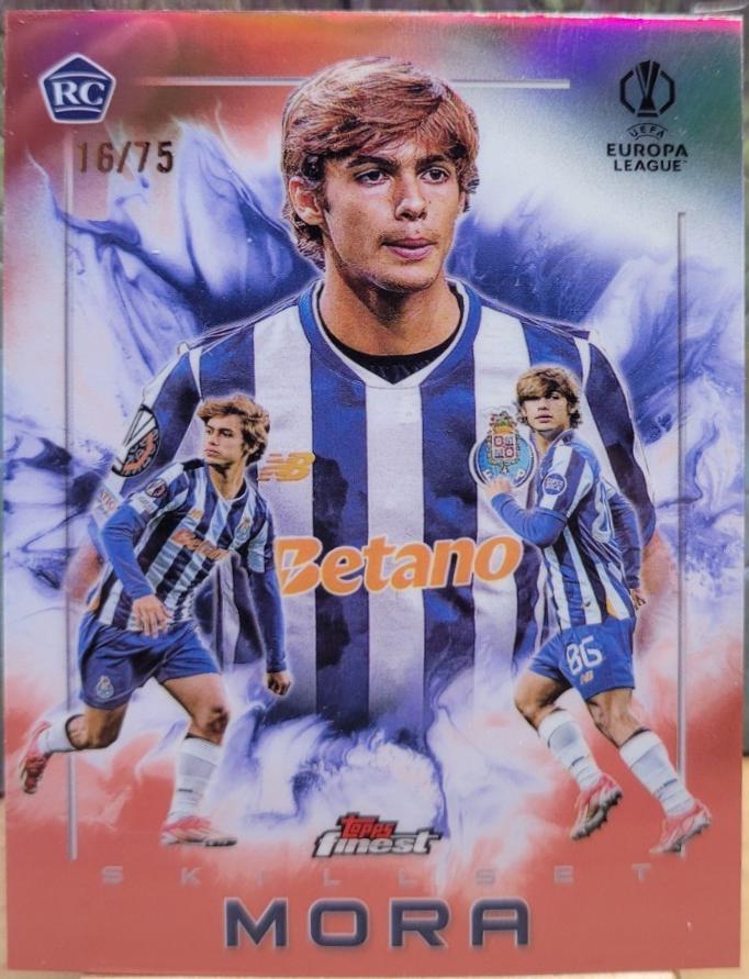 Rodrigo Mora [Rose Gold Refractor] #SK-13