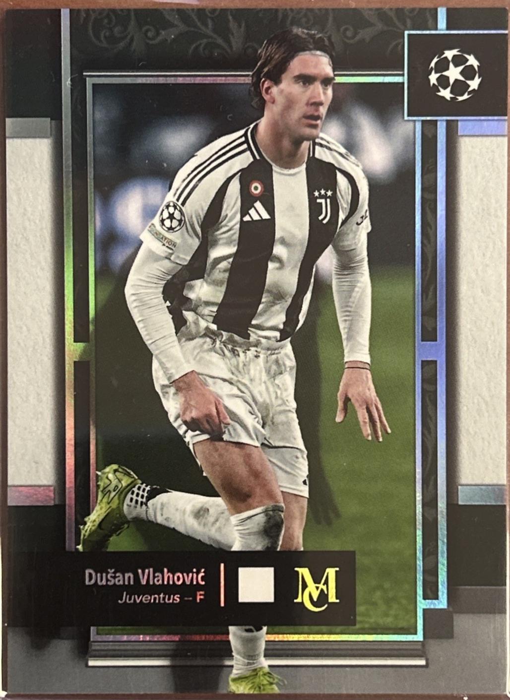 Dusan Vlahovic #21