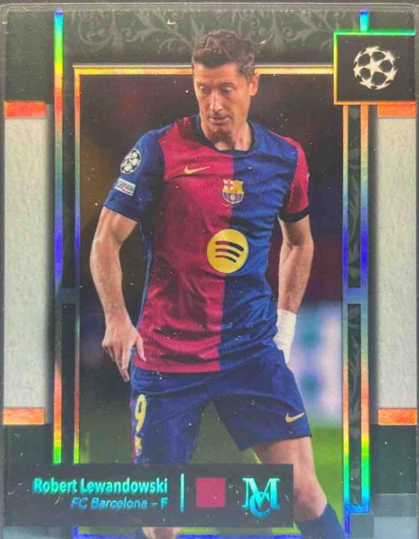 Robert Lewandowski #12