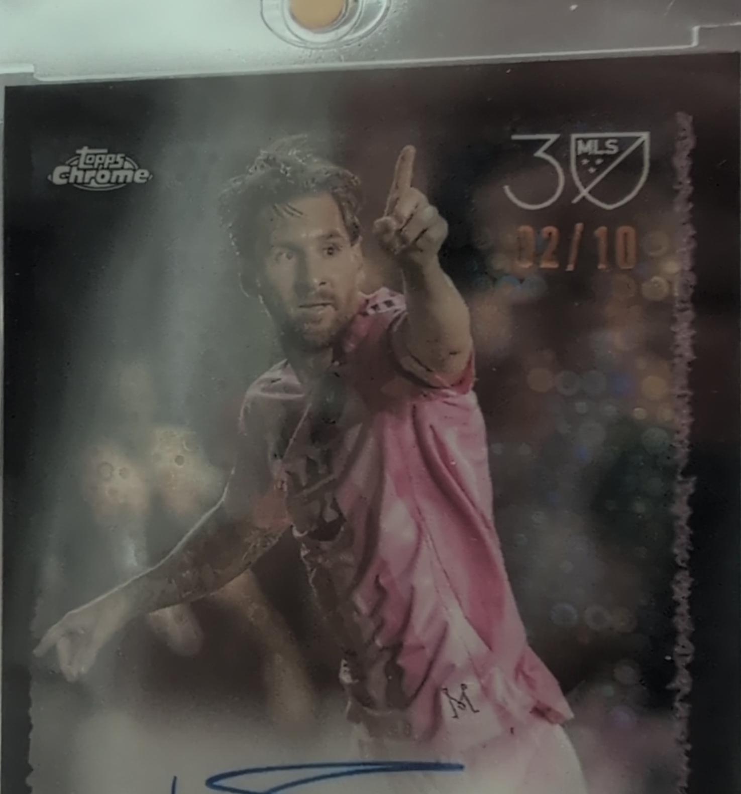 Lionel Messi [Black Donut Holes] #NFA-LM