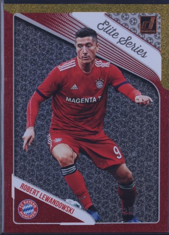 Robert Lewandowski [Gold] #ES-6