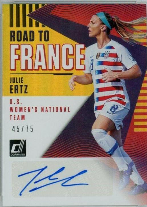 Julie Ertz [Gold] #RF-JE
