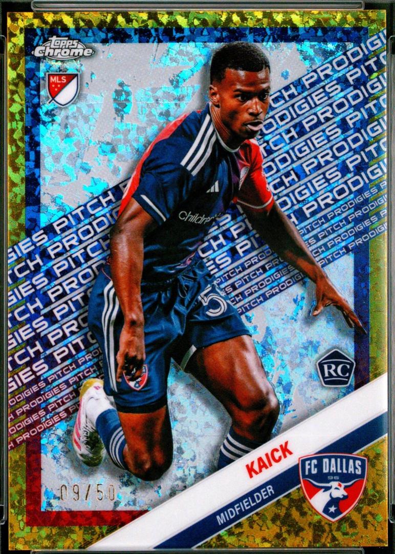 Kaick [Gold Mini-Diamonds Refractor] #200
