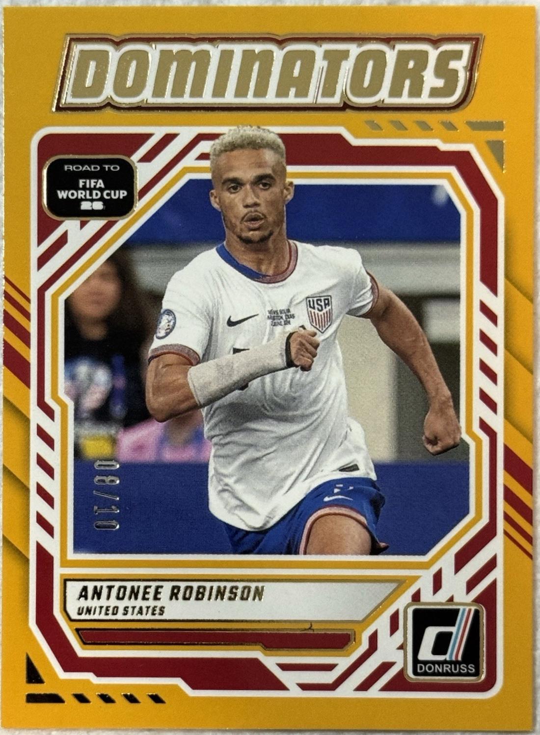 Antonee Robinson [Gold] #18