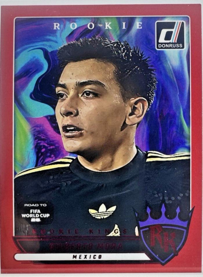 Gilberto Mora  [Red] #10