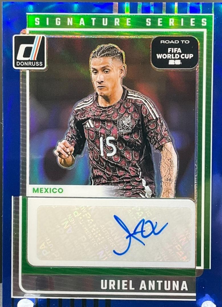 Uriel Antuna [Blue] #26