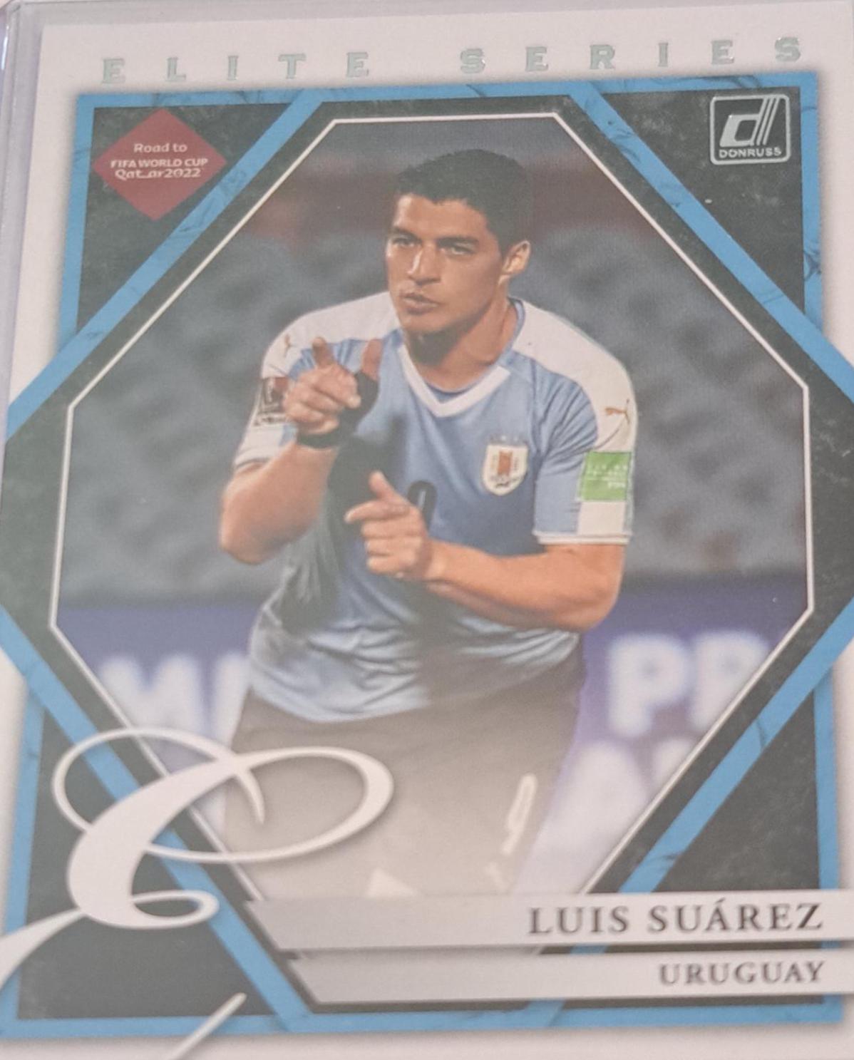 Luis Suárez #19