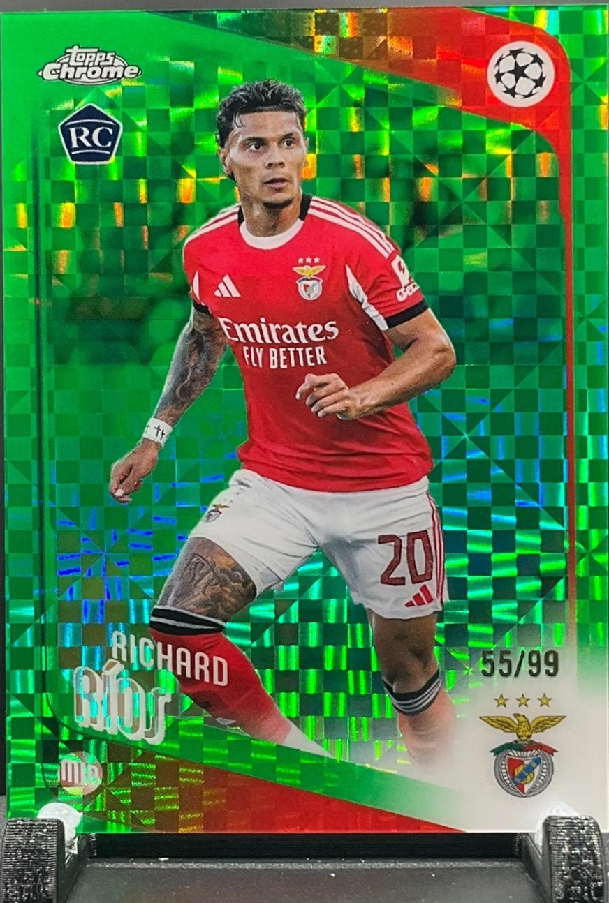 Richard Rios [Green X-Fractor] #16