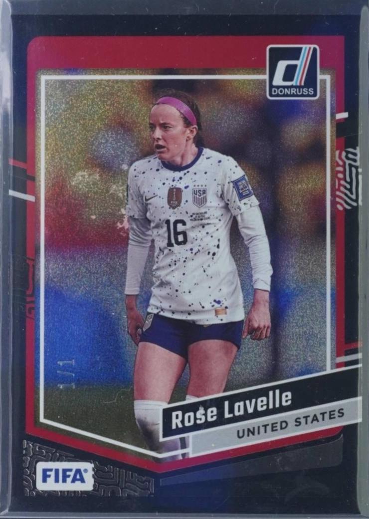 Rose Lavelle [Black] #65