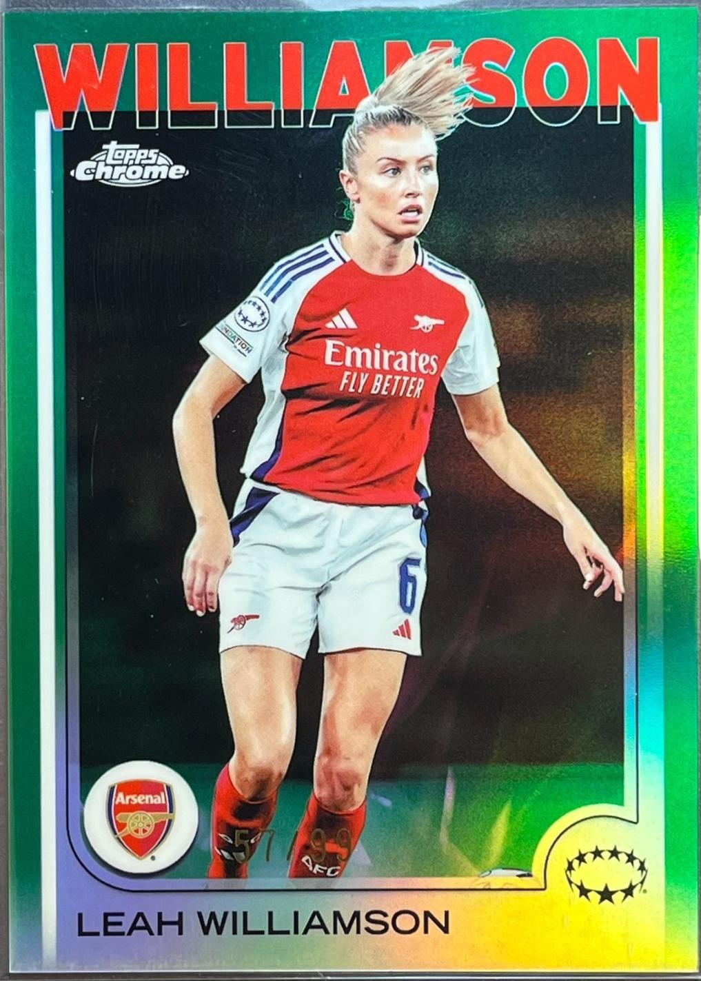 Leah Williamson [Green Refractor] #82