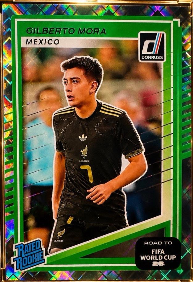 Gilberto Mora [Holo Optic] #214