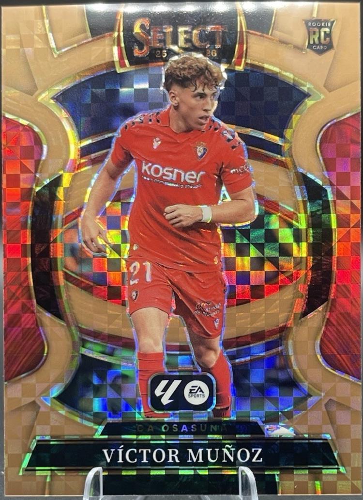 Victor Munoz [Bronze Checker] #42