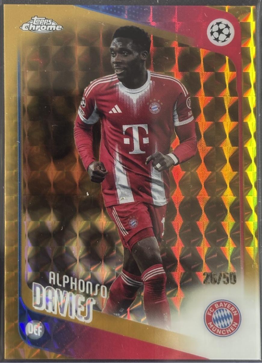 Alphonso Davies [Gold Geometric Refractor] #90