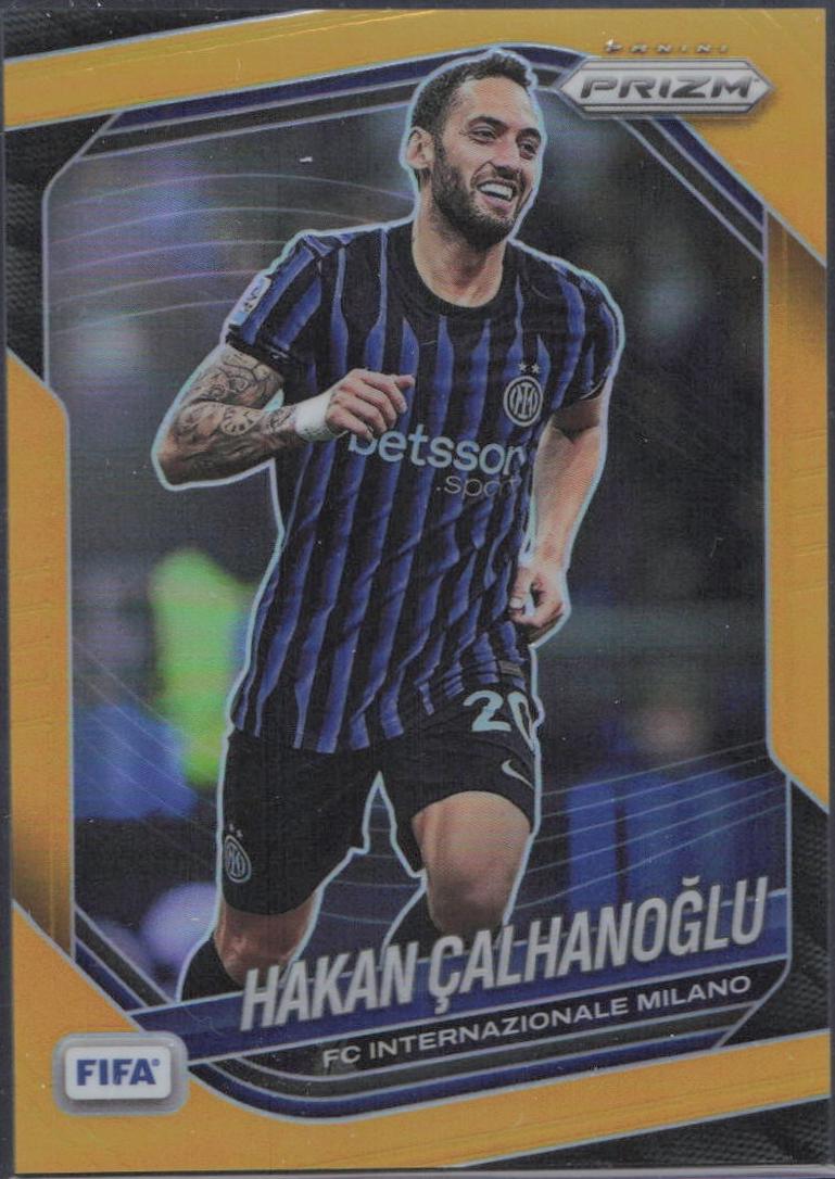 Hakan Calhanoglu [Gold] #80
