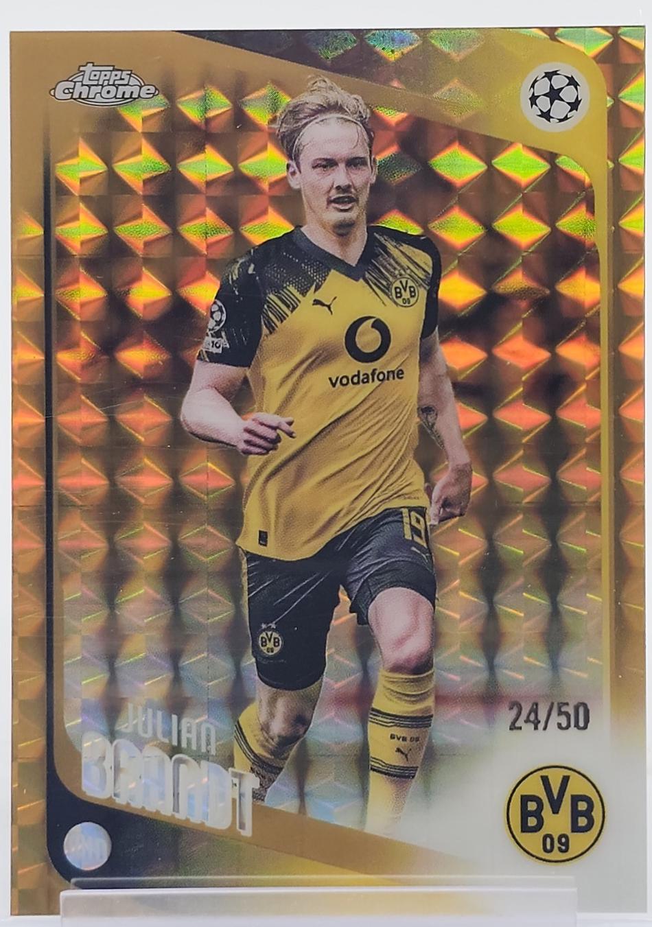 Julian Brandt [Gold Geometric Refractor] #81