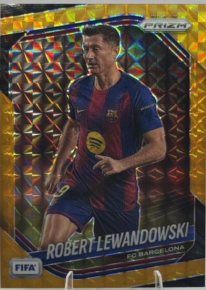 Robert Lewandowski [Gold Shimmer] #249