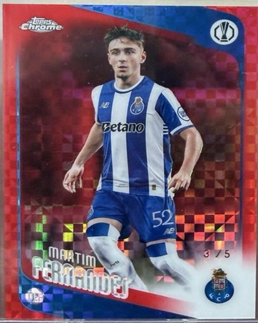 Martim Fernandes [Red Geometric Refractor] #62