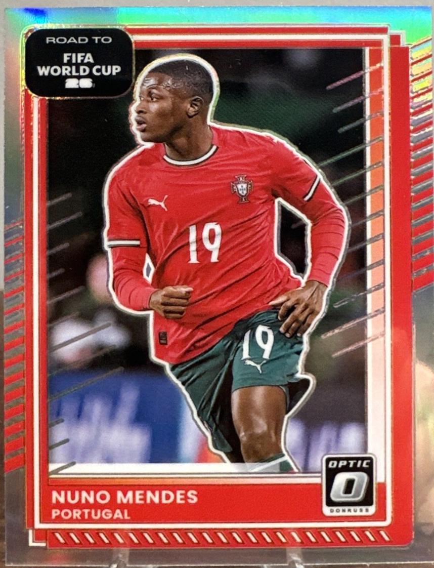 Nuno Mendes [Holo Optic] #92