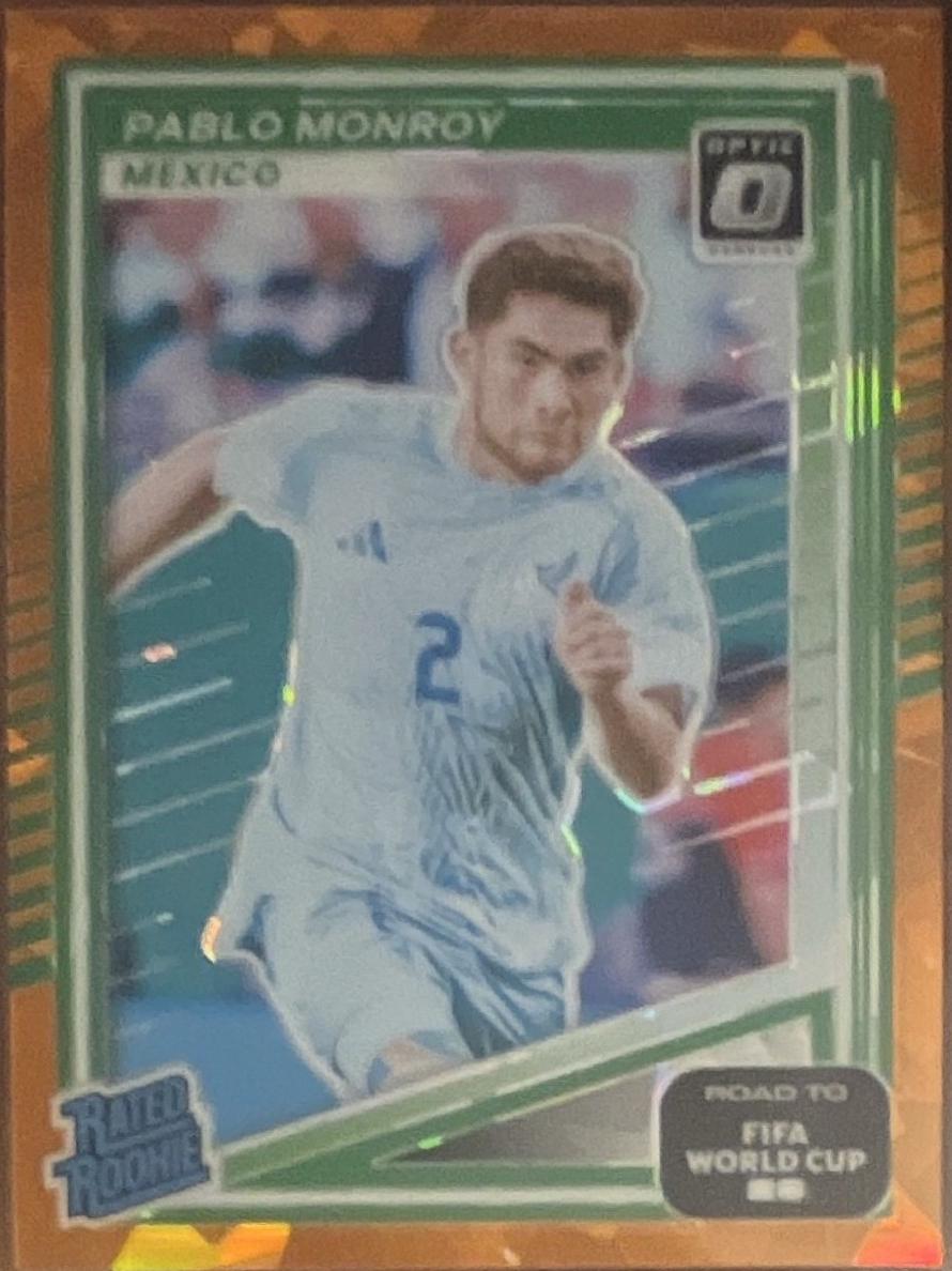 Pablo Monroy [Orange] #213