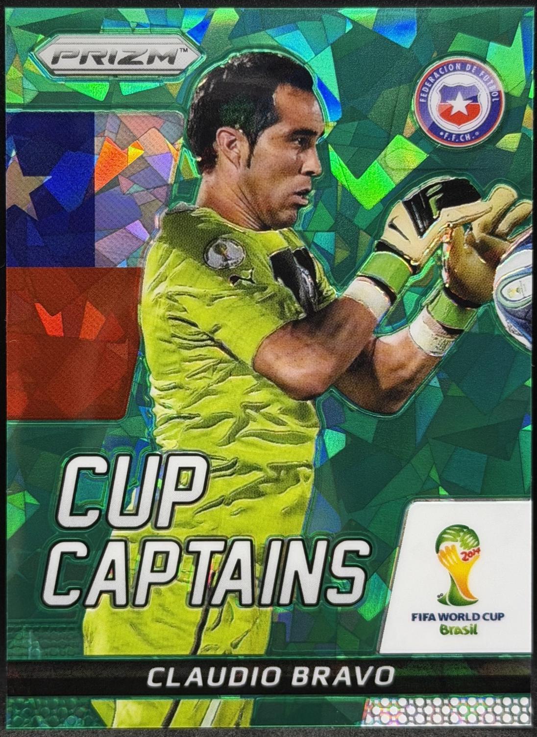 Claudio Bravo [Green Crystal Prizm] #4