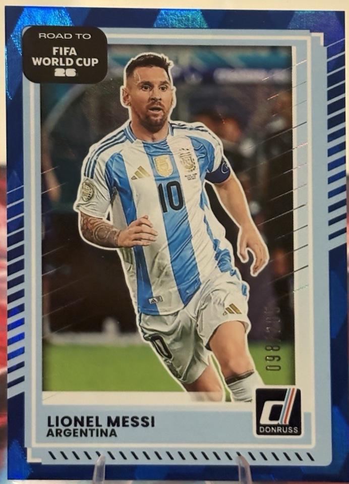 Lionel Messi [Blue Cubic] #154