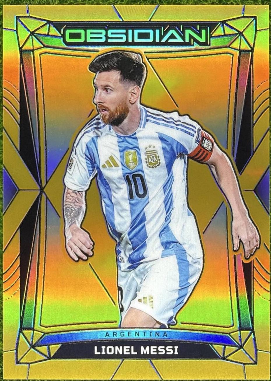 Lionel Messi [Gold Flood] #74
