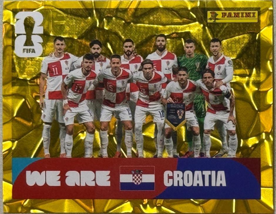 Croatia Team [Gold Flood Crumple] #CRO13