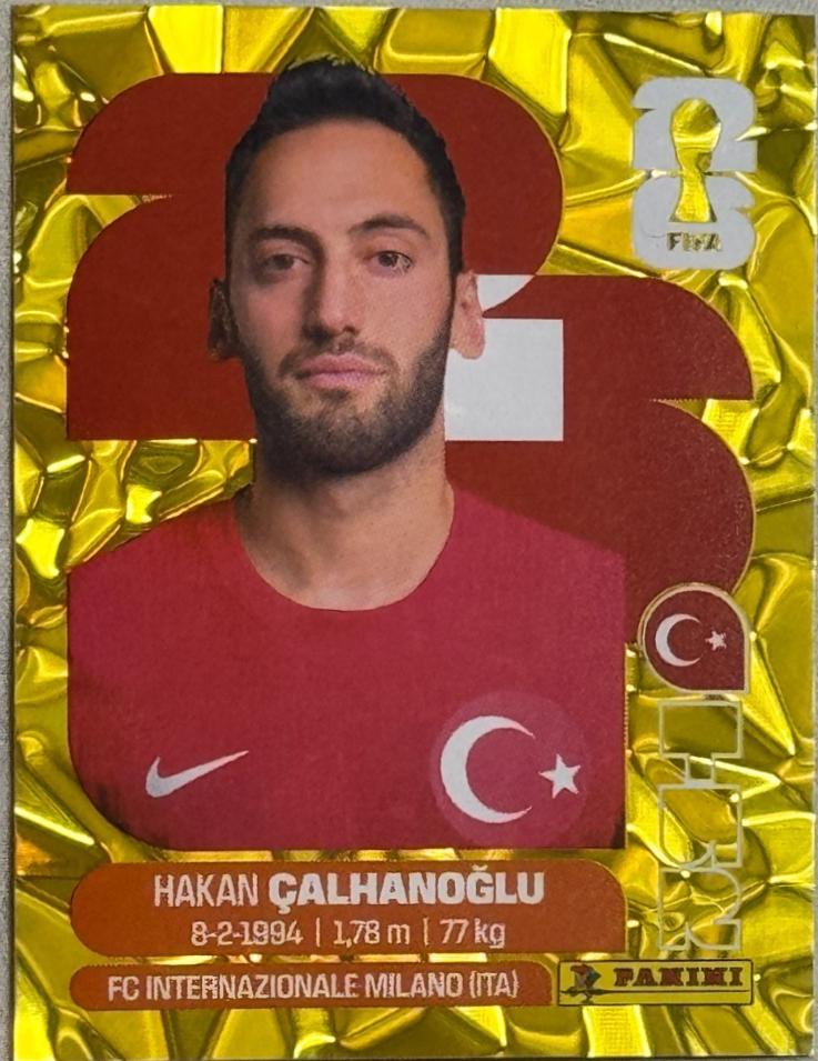 Hakan Calhanoglu [Gold Flood Crumple] #TUR11