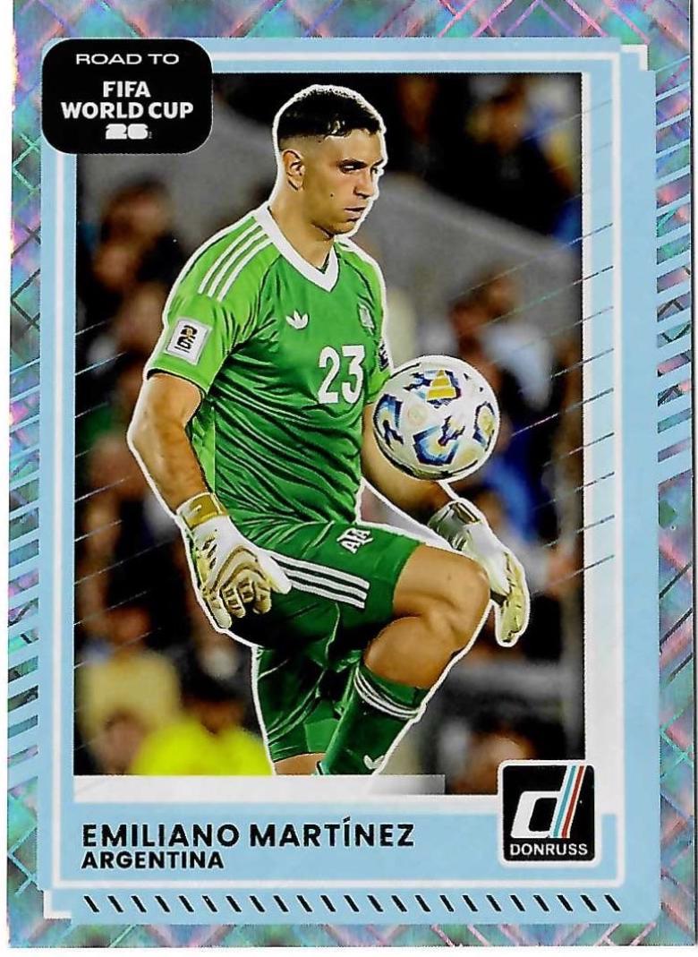 Emiliano Martinez [Blue Pyramids] #160