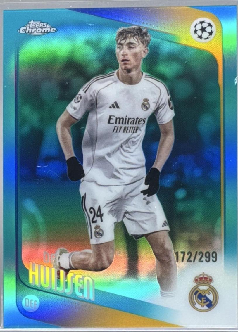 Dean Huijsen [Teal Refractor] #39
