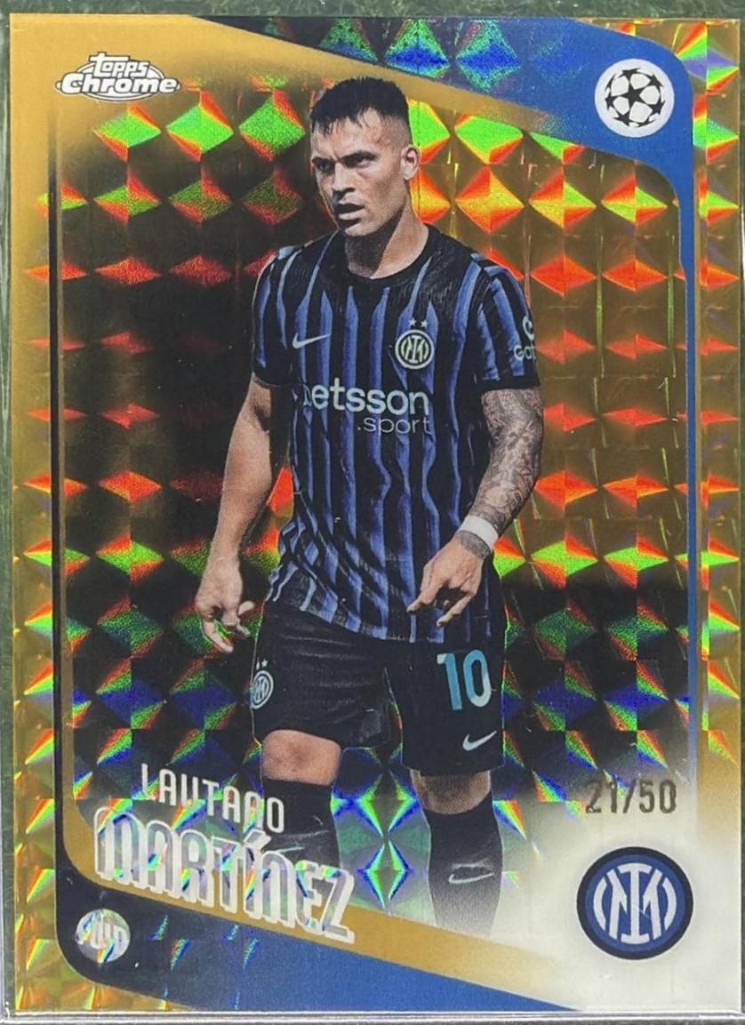 Lautaro Martinez [Gold Geometric Refractor] #156
