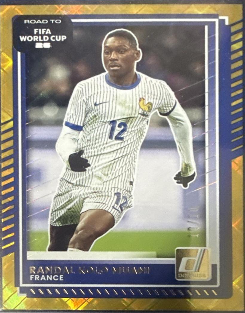 Randal Kolo Muani [Gold Diamond] #146